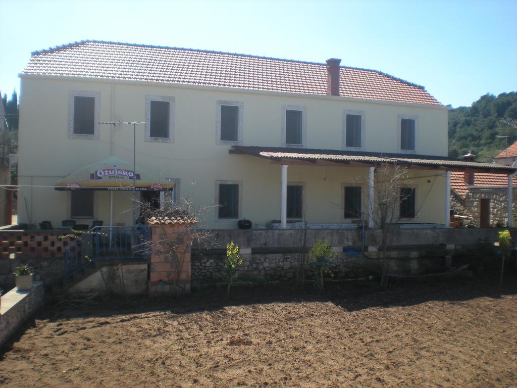 Apartments Sunny House Lumbarda Esterno foto